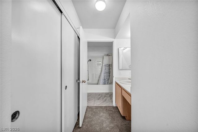8070 West Russell Road 2060, Las Vegas, NV 89113