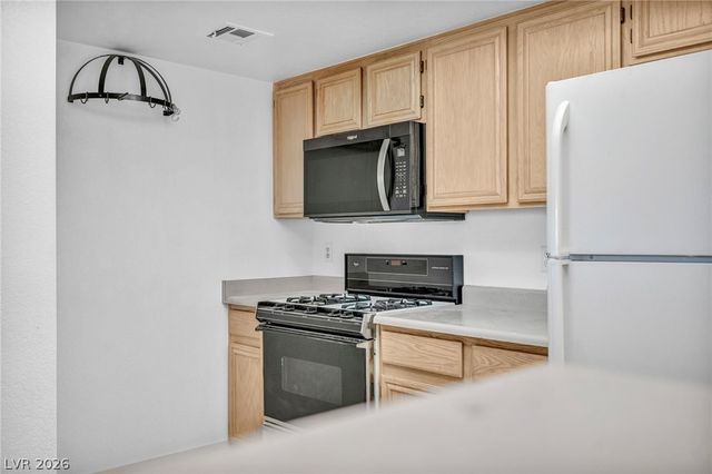 8070 West Russell Road 2060, Las Vegas, NV 89113