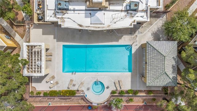 8070 West Russell Road 2060, Las Vegas, NV 89113
