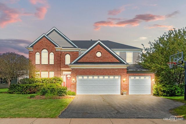 1164 Dorr Drive, Sugar Grove, IL 60554
