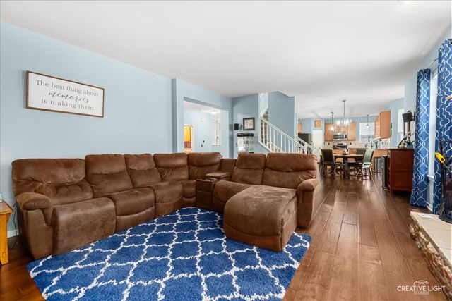 1164 Dorr Drive, Sugar Grove, IL 60554