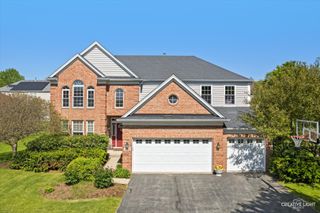 1164 Dorr Drive, Sugar Grove, IL 60554