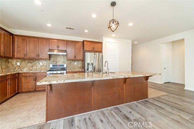 1735 Avenida Regina, San Marcos, CA 92069