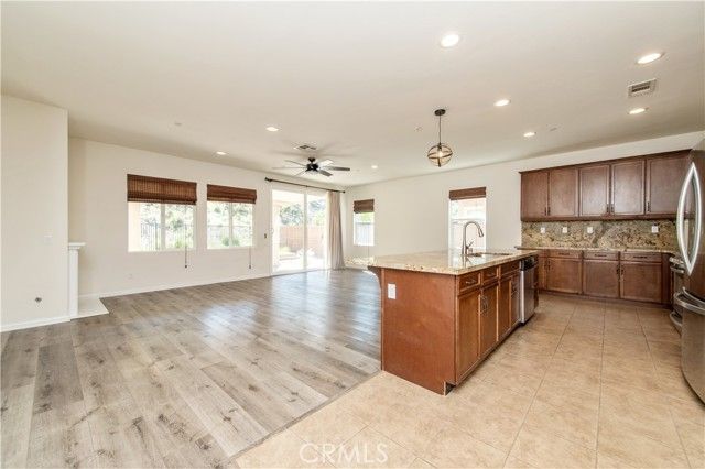 1735 Avenida Regina, San Marcos, CA 92069