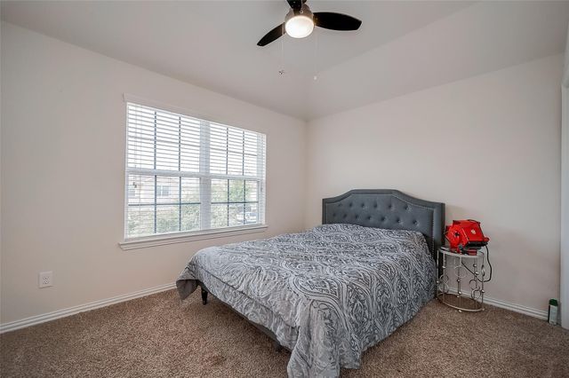 11624 Abloom Way, Houston, TX 77066