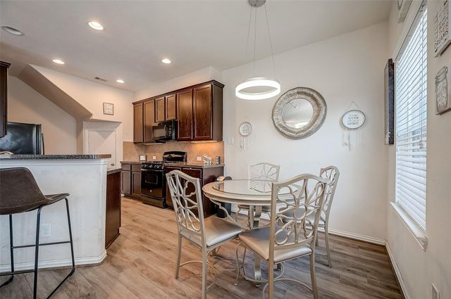 11624 Abloom Way, Houston, TX 77066