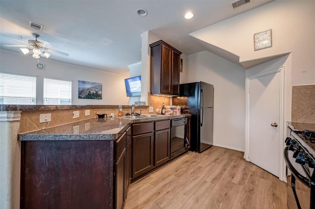 11624 Abloom Way, Houston, TX 77066