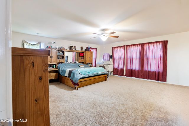 410 Paradise Lane, Carthage, NC 28327
