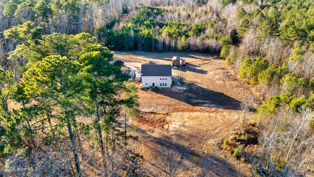 410 Paradise Lane, Carthage, NC 28327