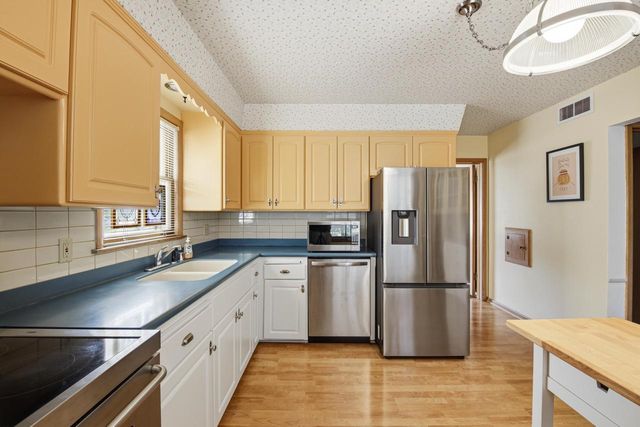 7212 Aetna COURT, Wauwatosa, WI 53213