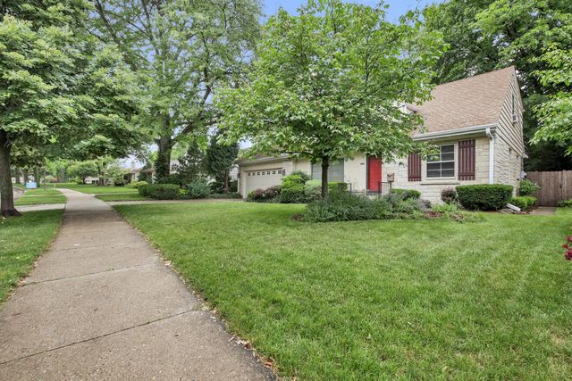 7212 Aetna COURT, Wauwatosa, WI 53213
