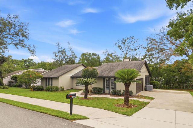 1129 VIRGINIA AVE., Altamonte Springs, FL 32701