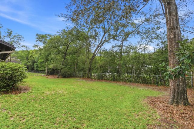 1129 VIRGINIA AVE., Altamonte Springs, FL 32701