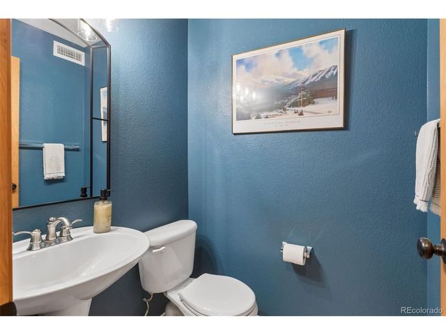1355 S Alton Ct, Denver, CO 80247