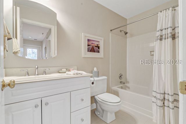 73 Skull Creek Drive 117, Hilton Head Island, SC 29926