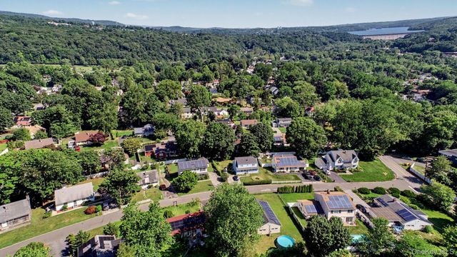 376 County Center Road, White Plains, NY 10603