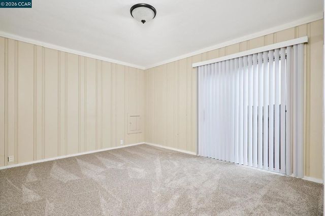 215 215 Roney Ave, Vallejo, CA 94590