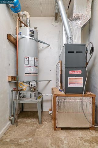 215 215 Roney Ave, Vallejo, CA 94590