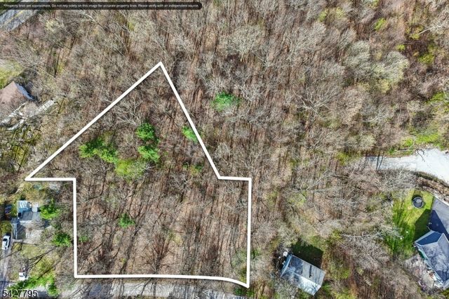 11 Alamoosook Rd, Vernon Twp., NJ 07422