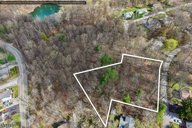 11 Alamoosook Rd, Vernon Twp., NJ 07422