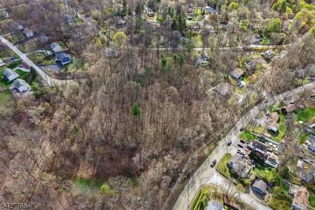 11 Alamoosook Rd, Vernon Twp., NJ 07422