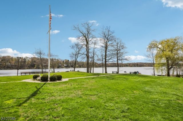 11 Alamoosook Rd, Vernon Twp., NJ 07422