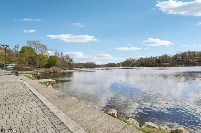 11 Alamoosook Rd, Vernon Twp., NJ 07422