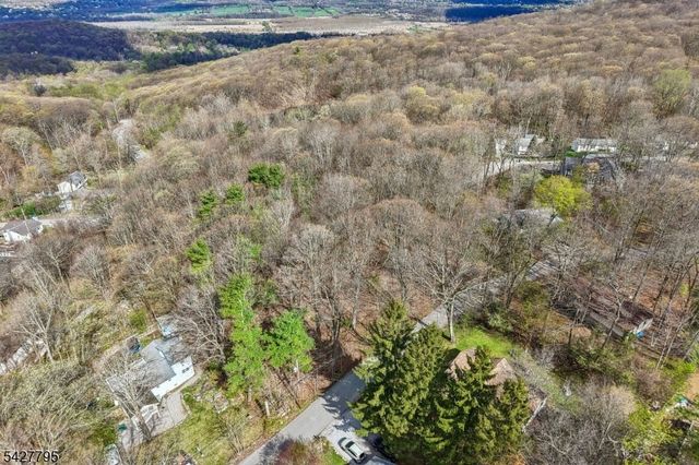 11 Alamoosook Rd, Vernon Twp., NJ 07422