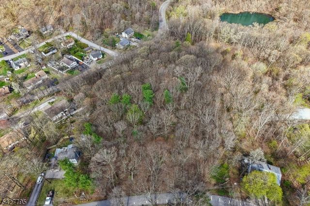 11 Alamoosook Rd, Vernon Twp., NJ 07422