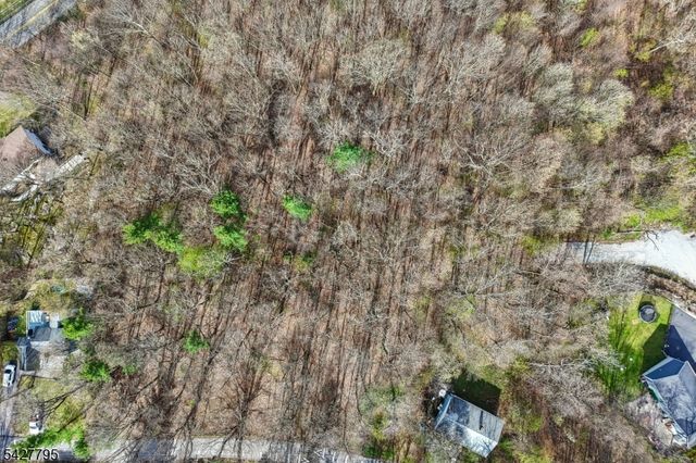 11 Alamoosook Rd, Vernon Twp., NJ 07422