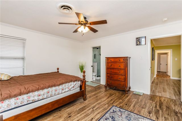 853 Belmeade Dr, Corpus Christi, TX 78412