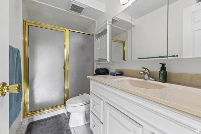 5896 S 3950 W, Roy, UT 84067