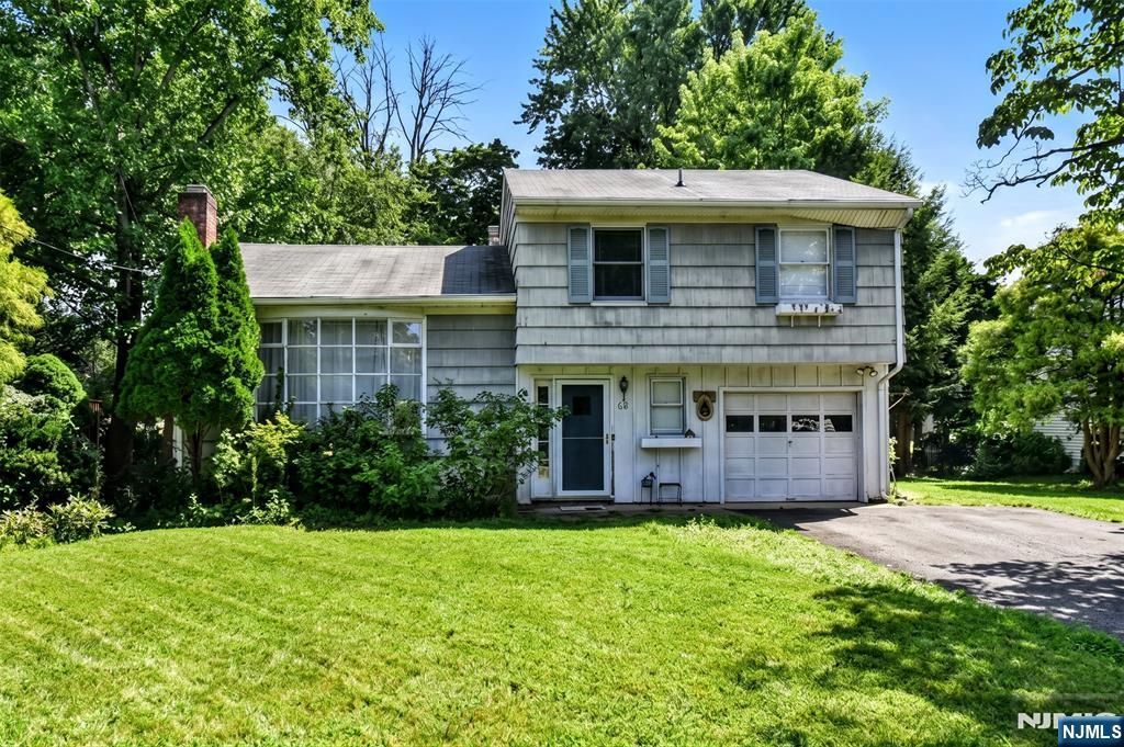 68 Sycamore Avenue, Ho-ho-kus, NJ 07423