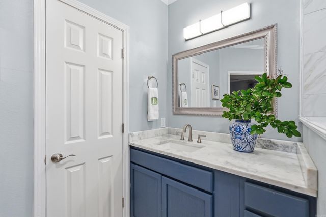 50 Rocky Valley Cove, Little Rock, AR 72212