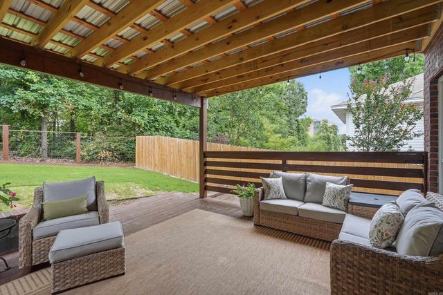 50 Rocky Valley Cove, Little Rock, AR 72212