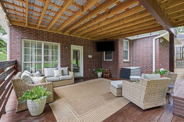 50 Rocky Valley Cove, Little Rock, AR 72212