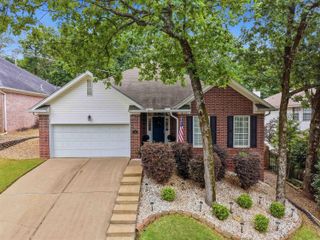 50 Rocky Valley Cove, Little Rock, AR 72212