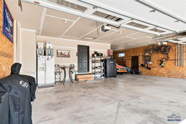 1011 Mac Lane, Spearfish, SD 57783