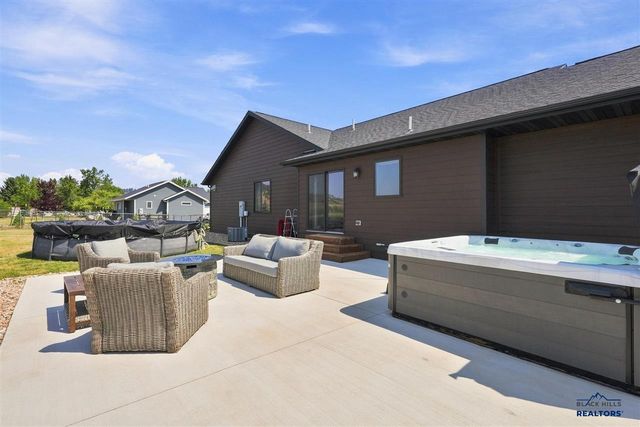 1011 Mac Lane, Spearfish, SD 57783