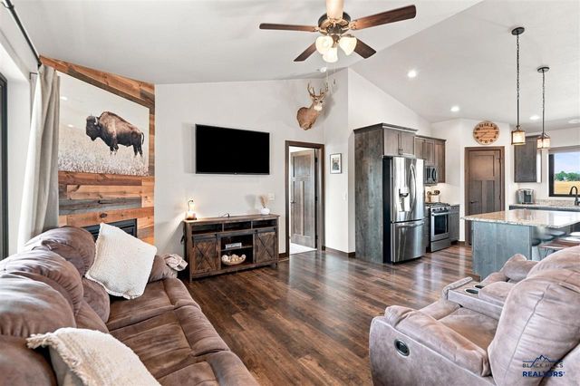 1011 Mac Lane, Spearfish, SD 57783