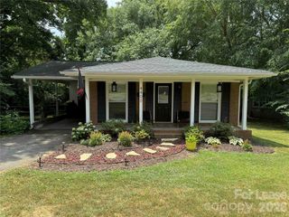 4400 Winedale Lane, Charlotte, NC 28205