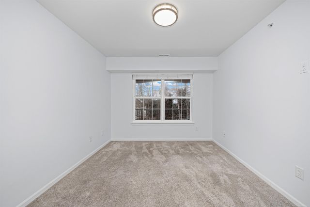 49143 W WOODS Drive, Shelby Twp, MI 48317