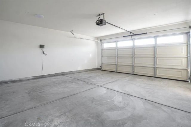 16105 Tawney Ridge Ln, Victorville, CA 92394