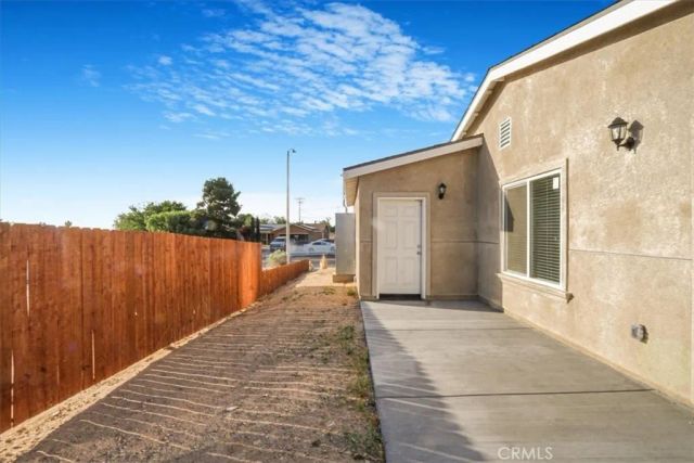 16105 Tawney Ridge Ln, Victorville, CA 92394