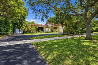 17631 SW 77th Avenue, Palmetto Bay, FL 33157