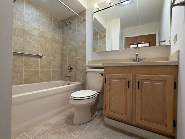 1161 Parker Lane, Buffalo Grove, IL 60089