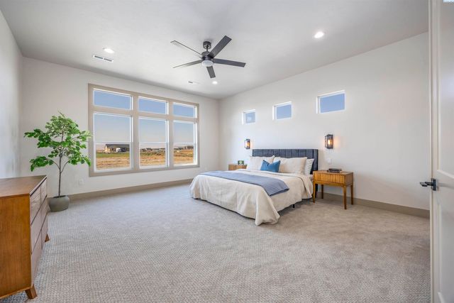 7008 Grange St, Kennewick, WA 99338