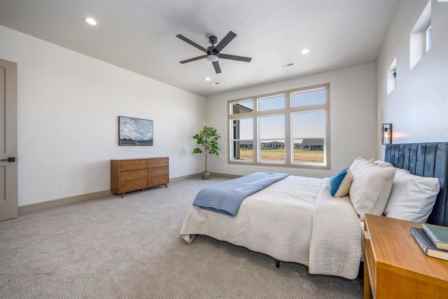 7008 Grange St, Kennewick, WA 99338