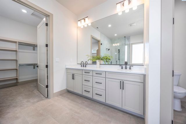 7008 Grange St, Kennewick, WA 99338