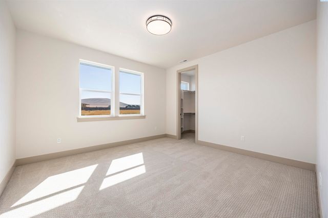 7008 Grange St, Kennewick, WA 99338